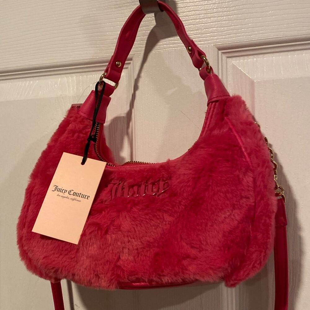 BNWT JUICY COUTURE Semi Charmed Coho Furry Shoulder Bag in Pink Flash
